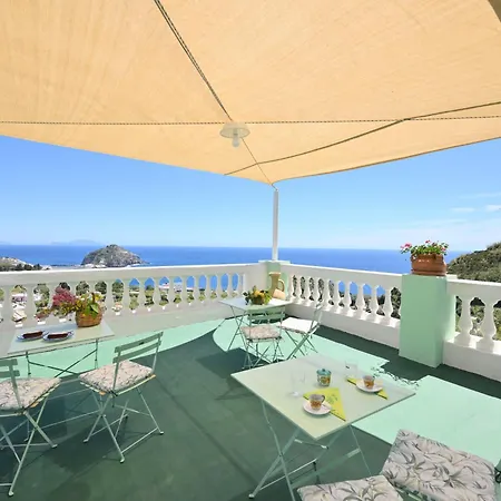 Eleonora, Un Angolo Di Paradiso Ad Ischia Sant'Angelo (Isola d'Ischia)
